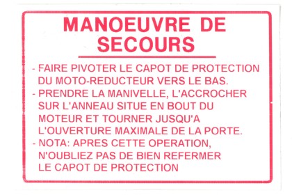 ETIQUETTE ROUGE SUR FOND BLANC MANOEUVRE DE SECOURS